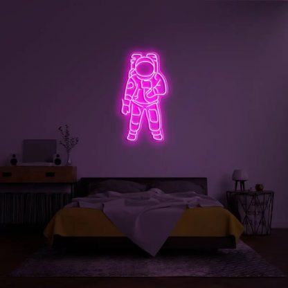 ASTRONAUT' LED NEON SIGN - neonaffair